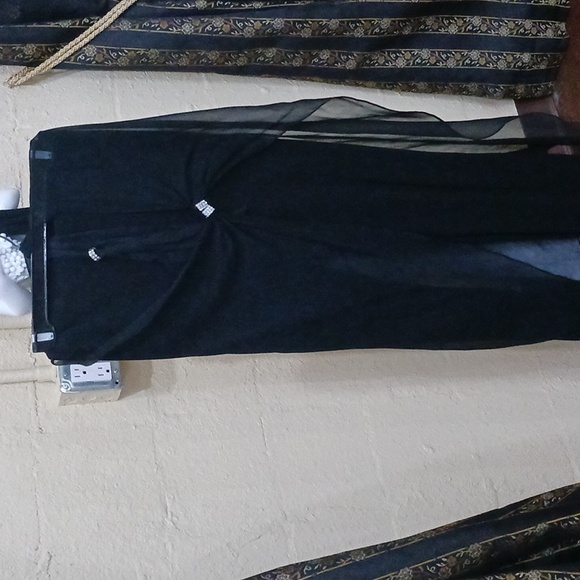 Beautiful elegant two-piece holter dress pant outfit - Picture 4 of 4